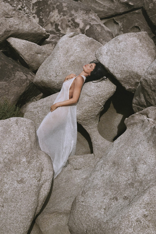 Kylie Jenner Unveils Three New Perfumes