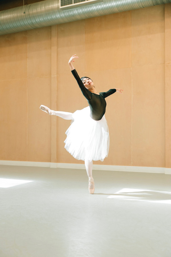 Meet Patricia Zhou, the Dancer Taking on Her Next Challenge in 'Cats'