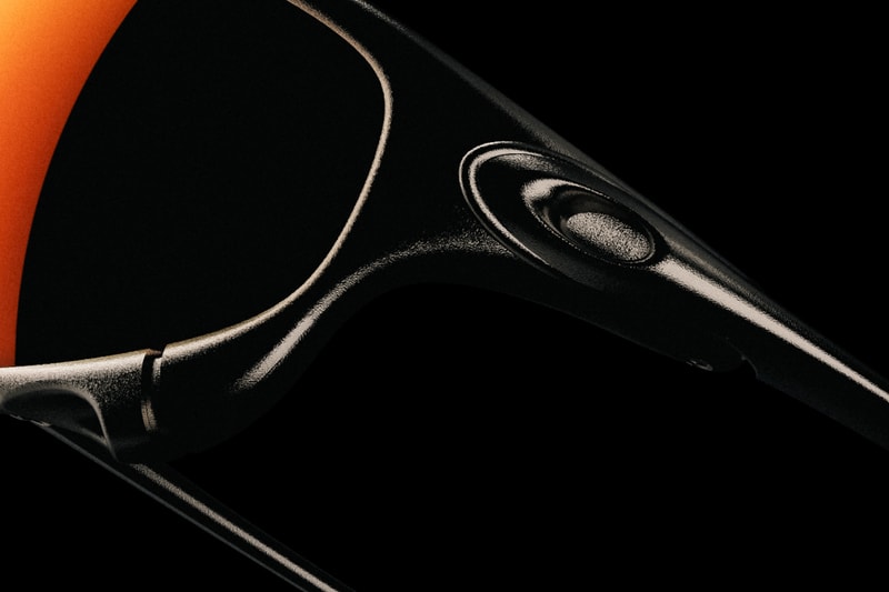 Travis Scott Revives an Icon of the Oakley Archives: The MUZM X-Metal Juliet Prototype