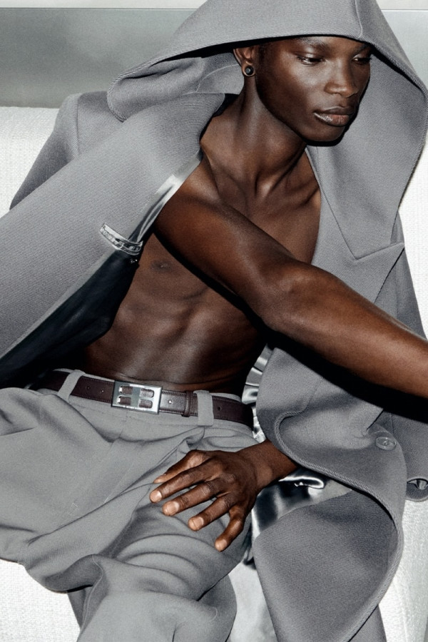 Balenciaga Launches Its Winter 26 Campaign