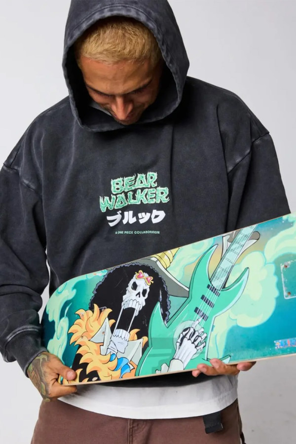 Bear Walker To Release ‘ONE PIECE’ Devil Fruit Blindbox Skate Decks