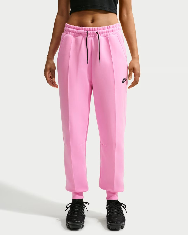 Everyday Essentials for the New School Year From Nike
