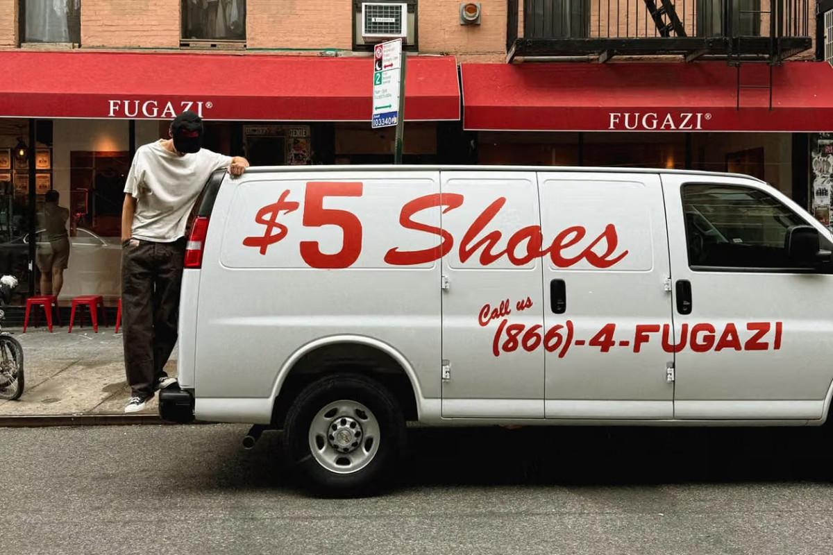 Fugazi Draws Crowds for Shoes & Supreme Chief Creative Steps Down in This Week's Top Fashion News