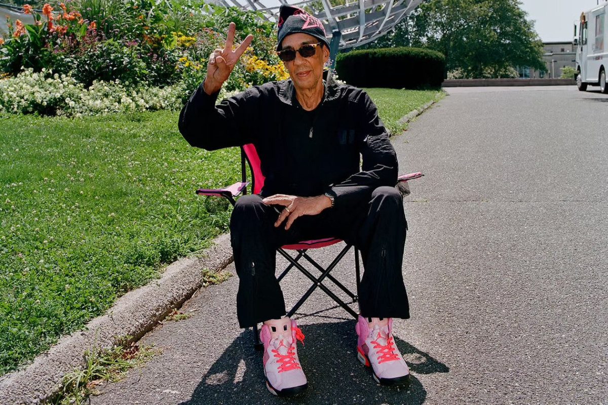 Fugazi Draws Crowds for Shoes & Supreme Chief Creative Steps Down in This Week's Top Fashion News