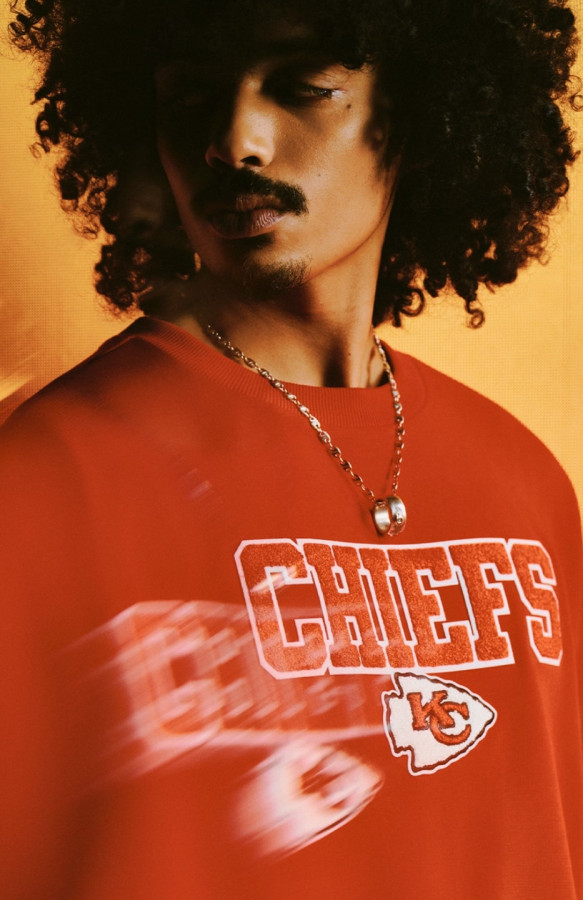 Levelwear and the NFL Take Team Colors From the Stadium to the Studio With "Beyond Sunday"