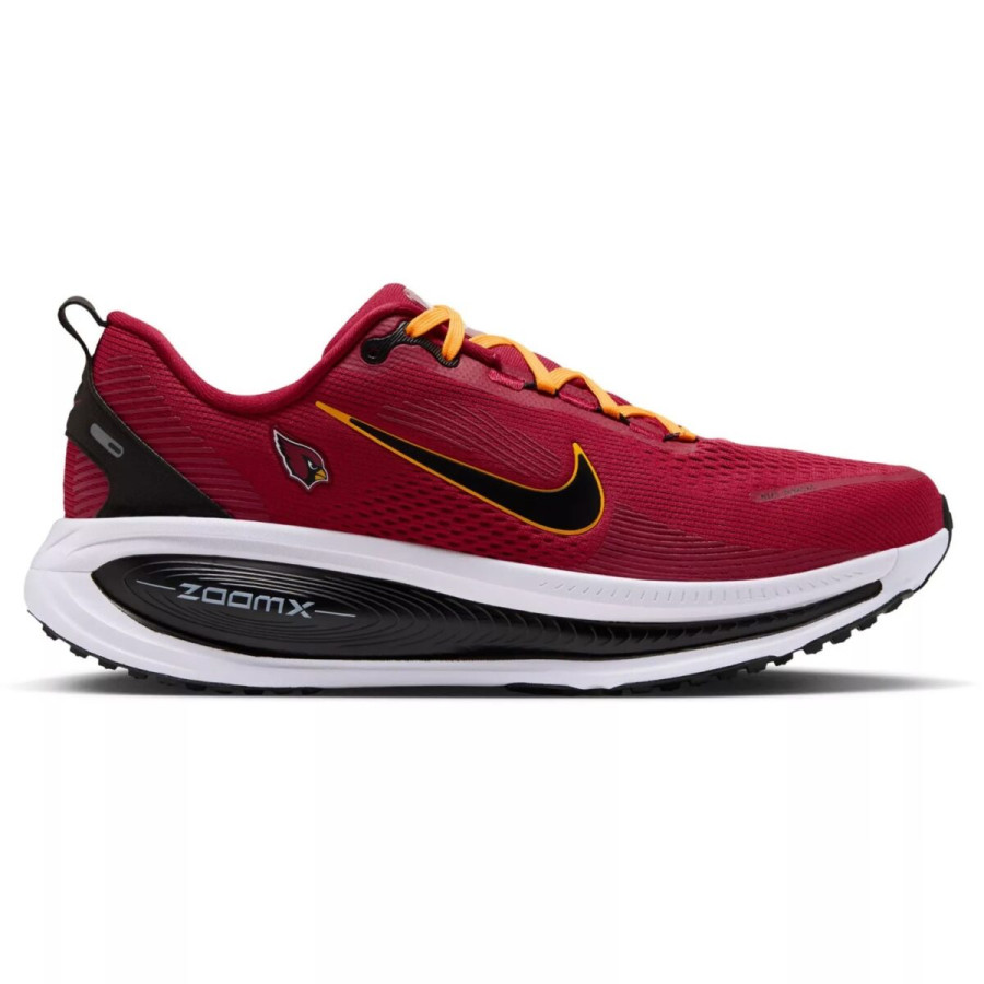 NFL Teams Take Over the Nike Vomero 18