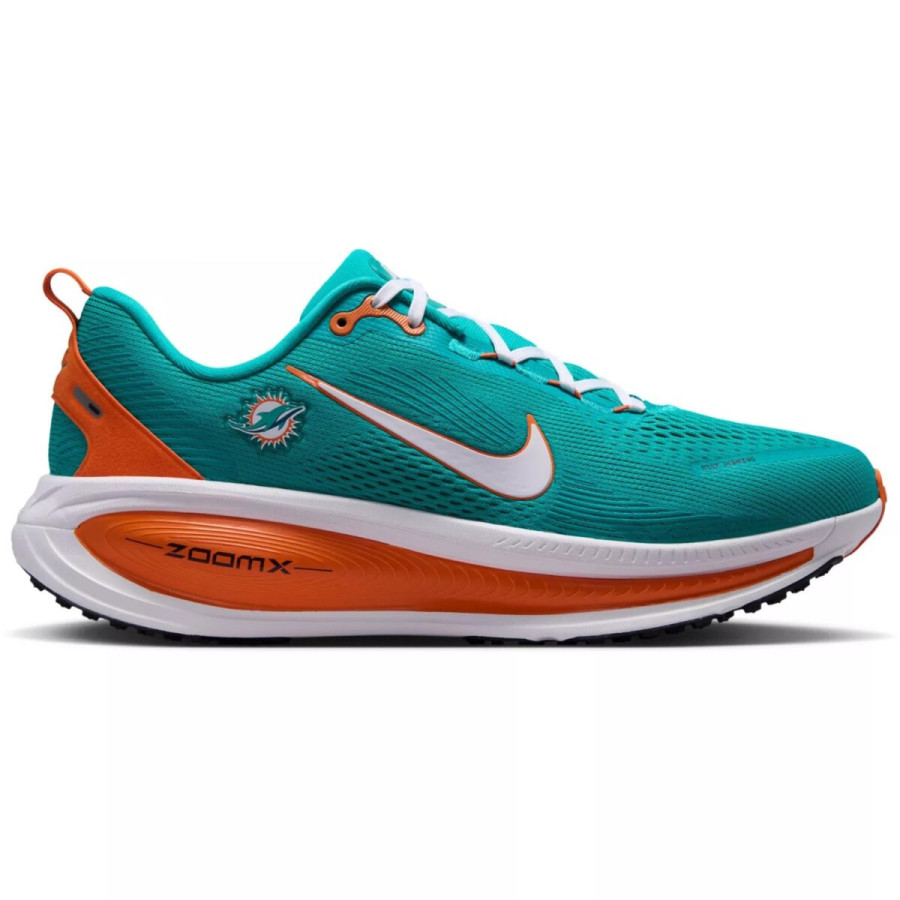 NFL Teams Take Over the Nike Vomero 18