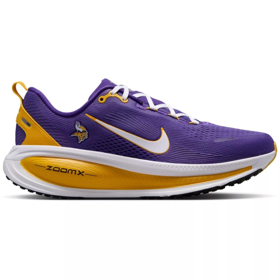 NFL Teams Take Over the Nike Vomero 18