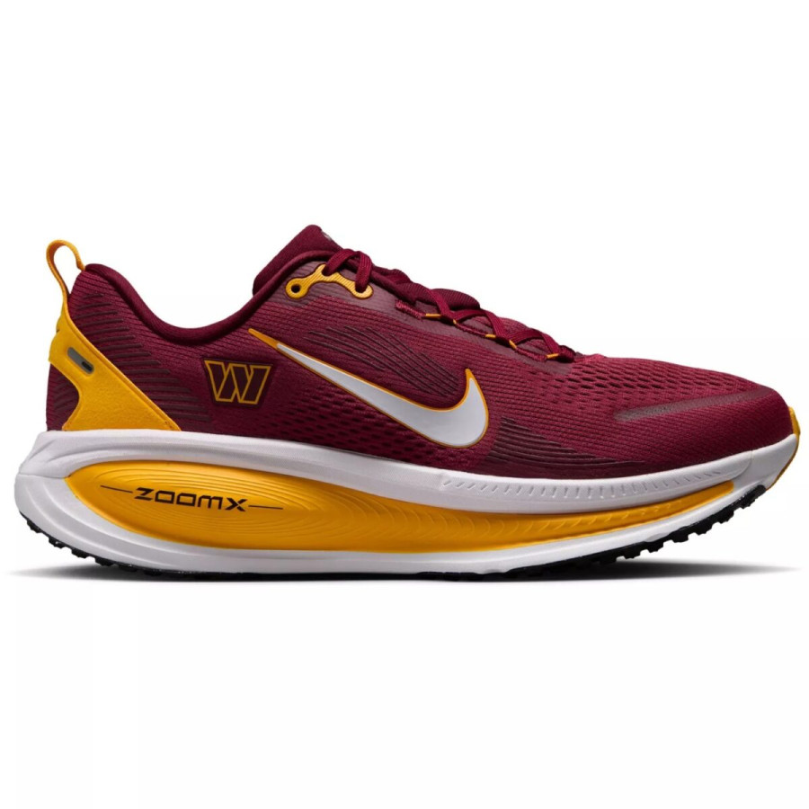 NFL Teams Take Over the Nike Vomero 18