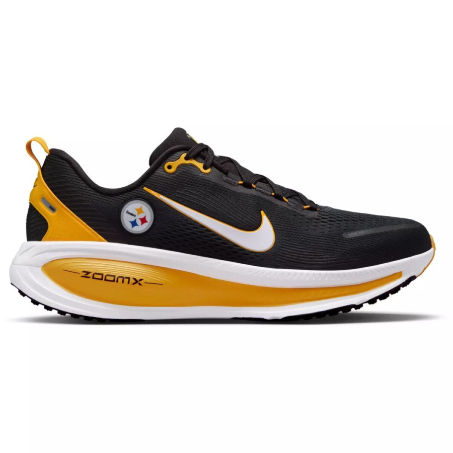 NFL Teams Take Over the Nike Vomero 18