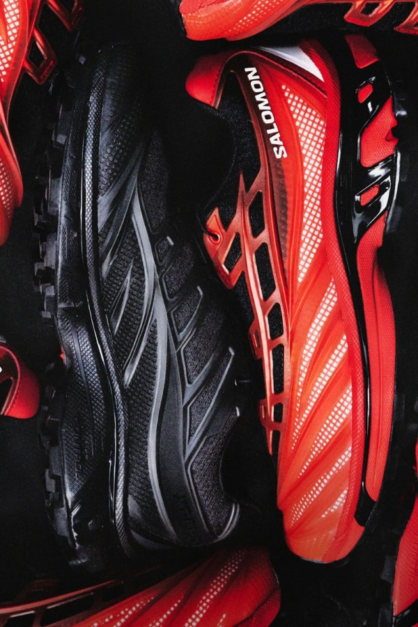 Salomon Introduces the XT-EVO Sneaker