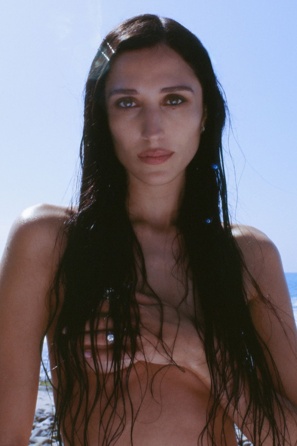 Susamusa's First Bikini Is Here