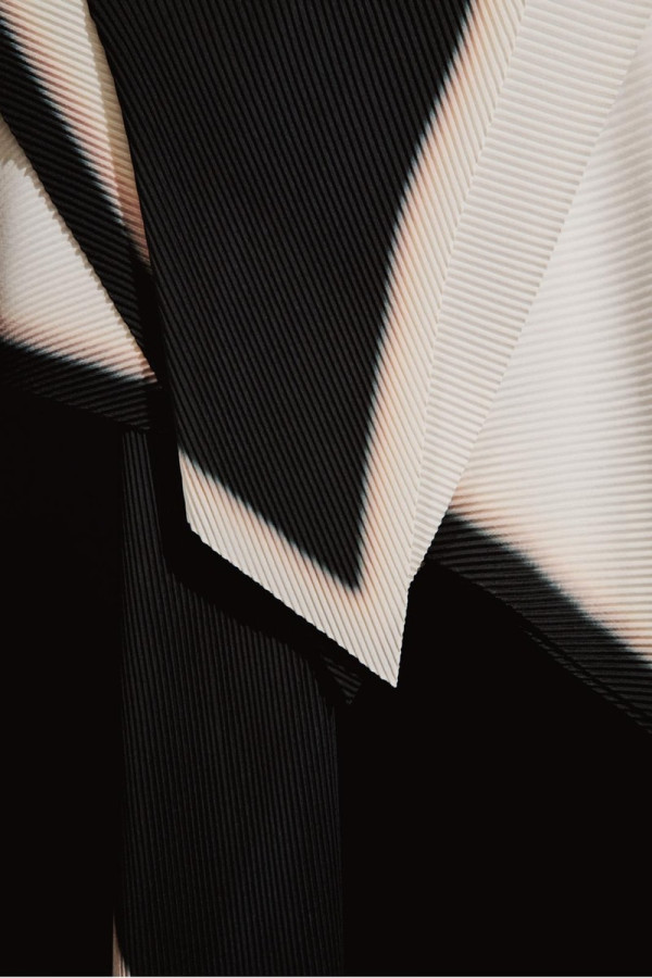 In a New Light: HOMME PLISSÉ ISSEY MIYAKE Reimagines the Pleat