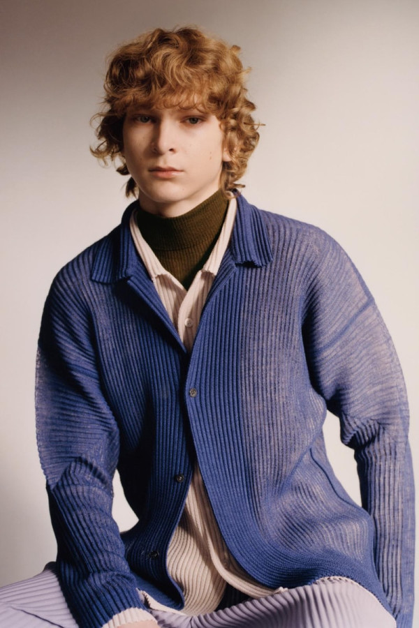 In a New Light: HOMME PLISSÉ ISSEY MIYAKE Reimagines the Pleat