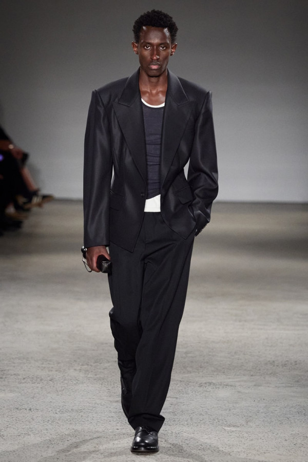 Public School SS27 'LIVING PROOF' Is a Survey of the City in Motion