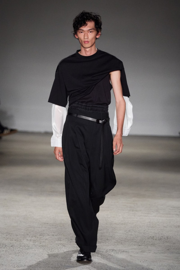 Public School SS27 'LIVING PROOF' Is a Survey of the City in Motion
