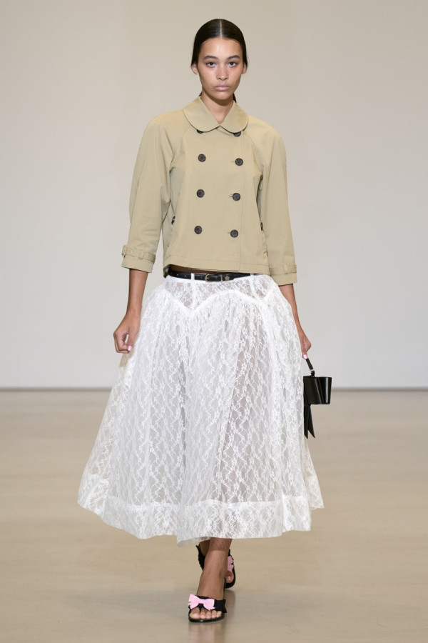Sandy Liang SS27 Sends Ruffled Track Pants and Trompe l'Oeil Skirts to Versailles