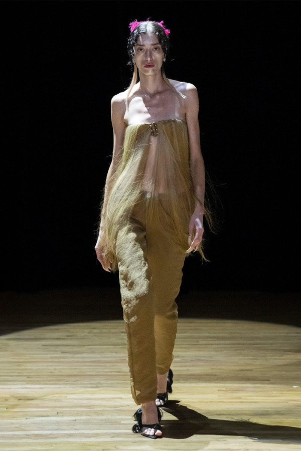 SHOWPONY Brings Hairy Claws and Deadstock Wigs to the SS27 Runway