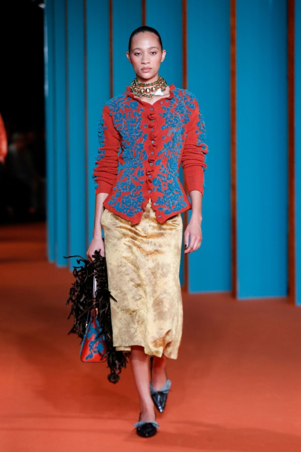 Tory Burch SS27 Was a Masterclass in Color Combinations